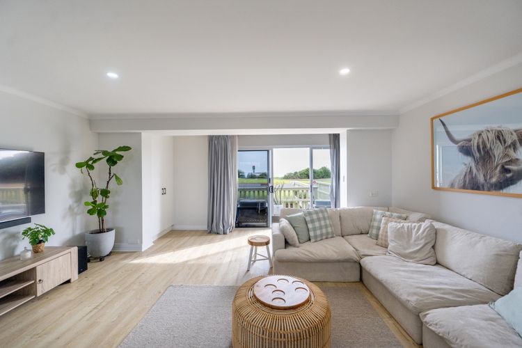 Ocean Views Coastal Retreat – Bunbury