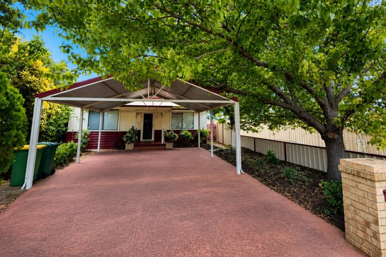 Sal’s Cottage