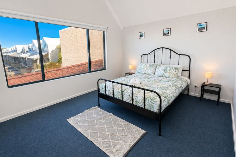 Portside Paradise – Port Geographe