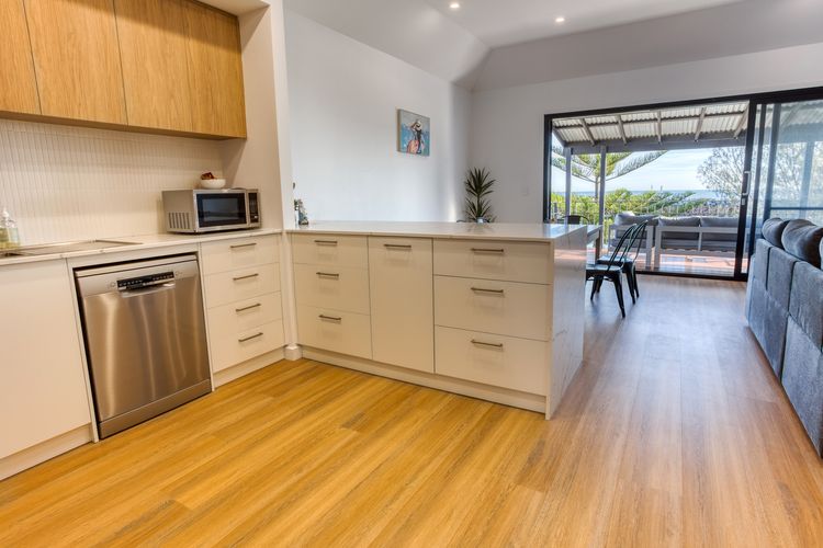 Beachfront Lagoon Retreat – Port Geographe