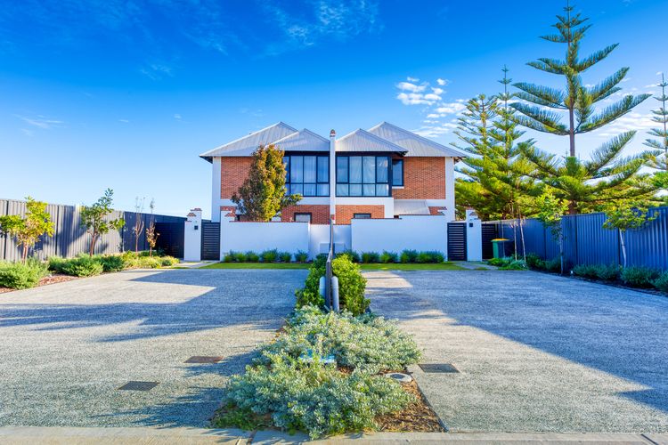 Beachfront Lagoon Retreat – Port Geographe