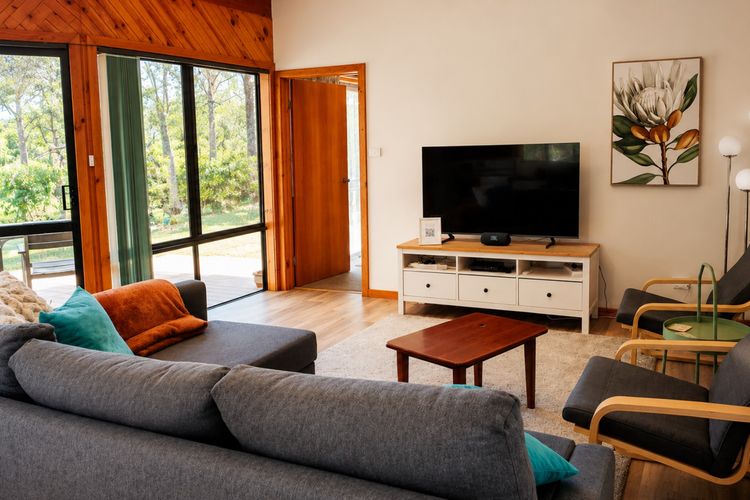 Yelverton Brook – Jarrah Lodge – 2 bedroom