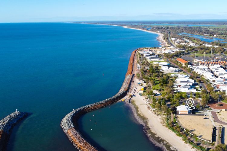 Port Geographe Beachfront Retreat