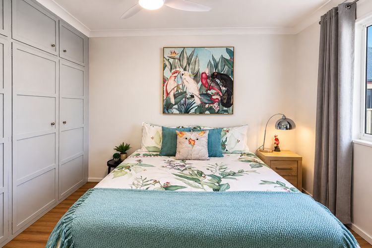 Peaceful Parkside Oasis Walk to Beach & CBD