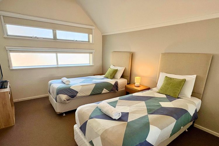 Escape to 64 at Cape View Resort