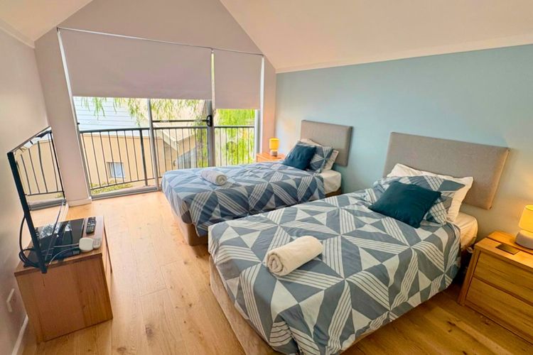 SixtySix at Cape View