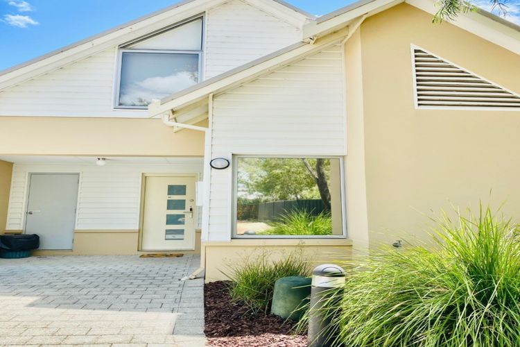 SixtySix at Cape View