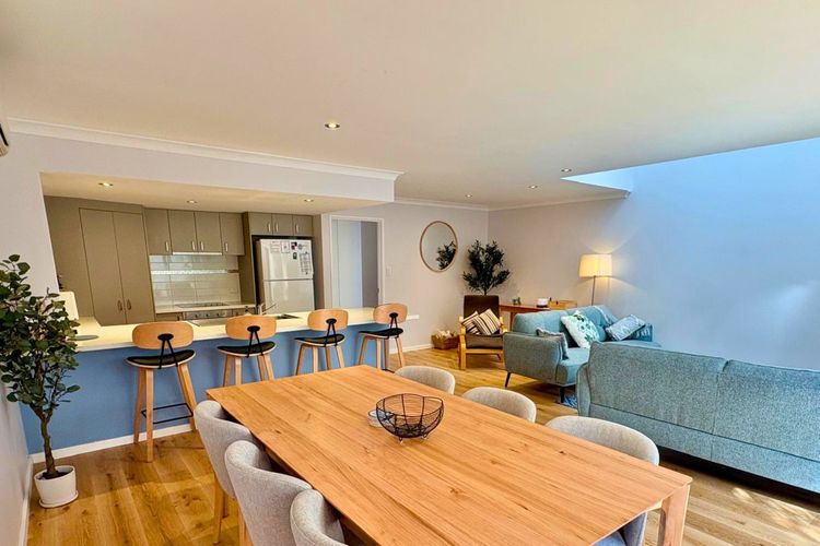 SixtySix at Cape View