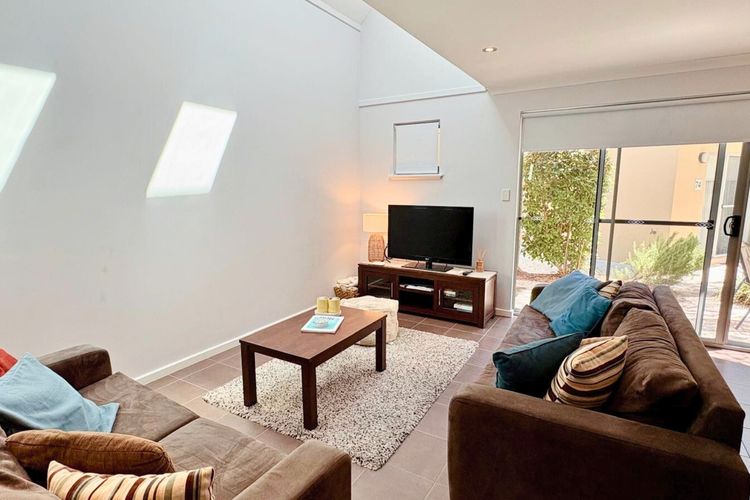 SixtySix at Cape View