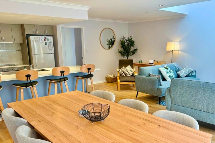 SixtySix at Cape View