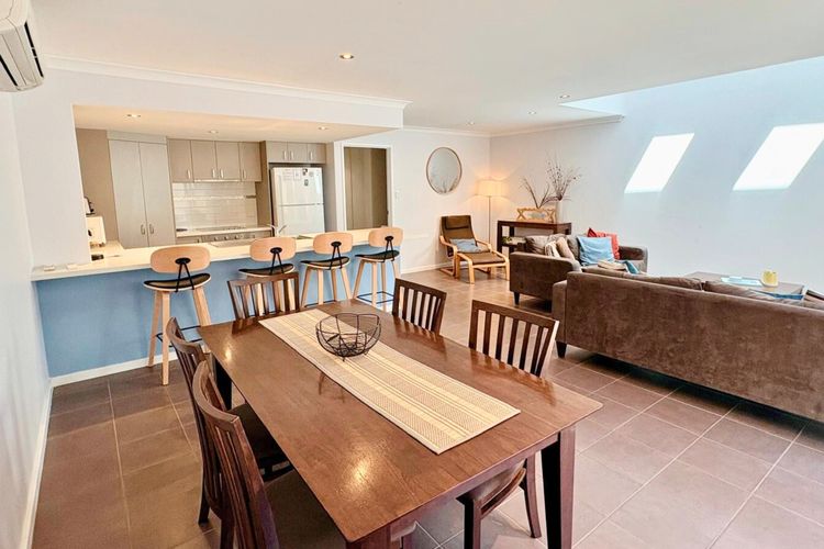 SixtySix at Cape View