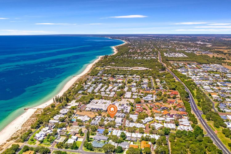 Tides at 65 Cape View Resort