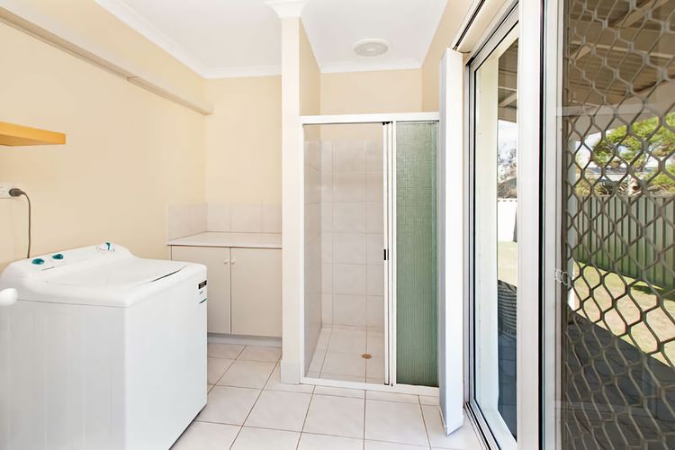 Busselton Beach House with WiFi