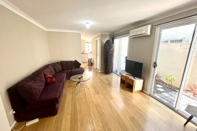 City Townhouse- Bunbury