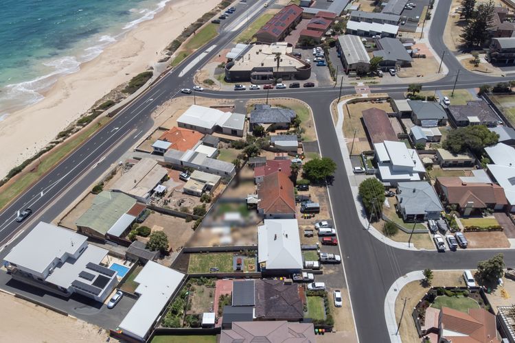 Beach Shack – Bunbury