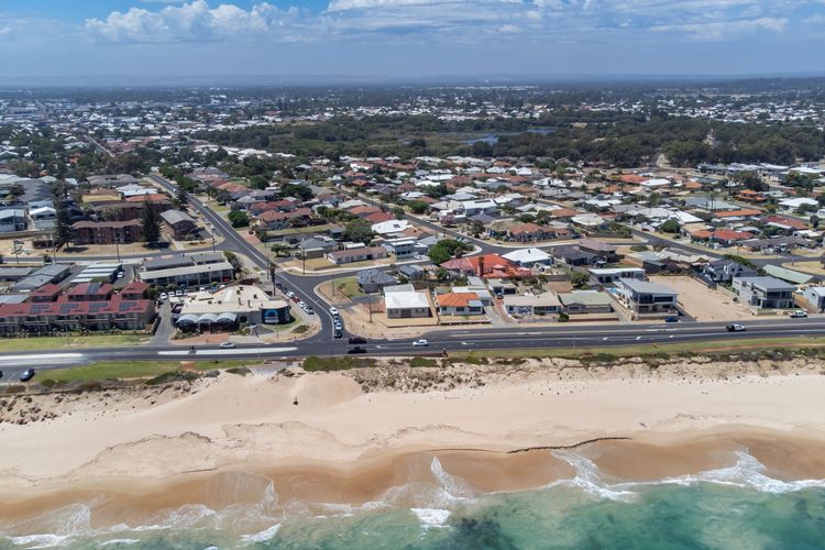 Beach Shack – Bunbury