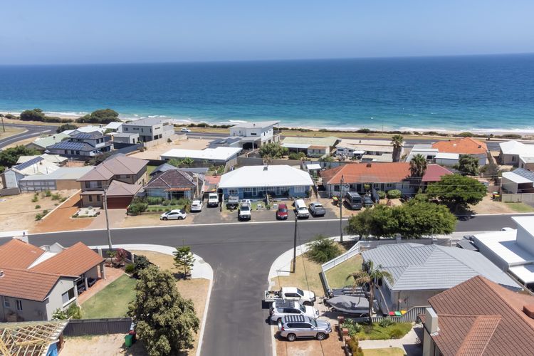 Beach Shack – Bunbury