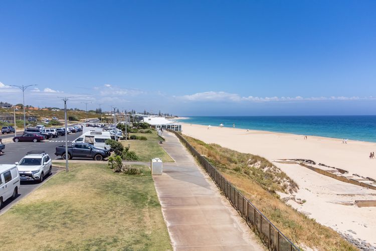 Beach Shack – Bunbury