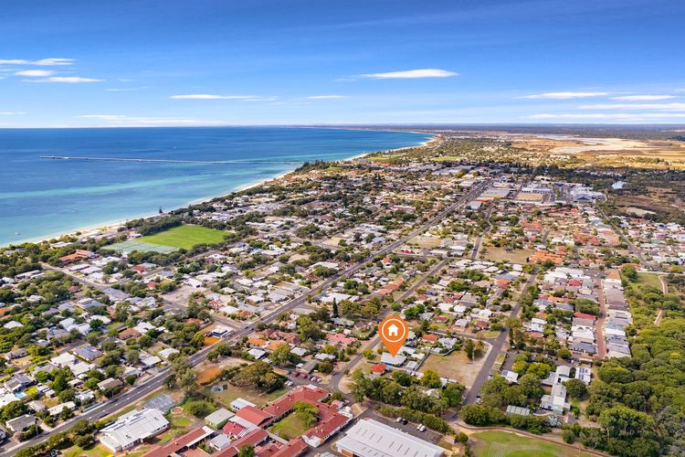 Swell Times Holiday Home – Busselton