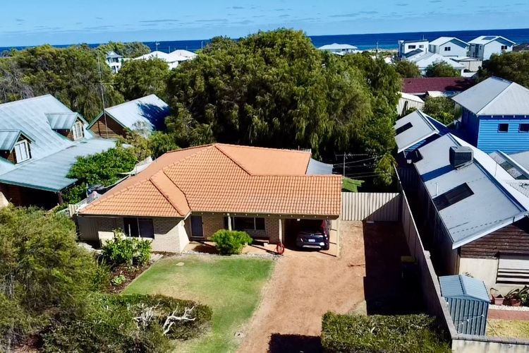 The Orchid Courthouse – Busselton