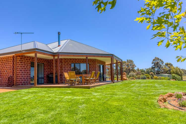 Nannup Rise Holiday Home