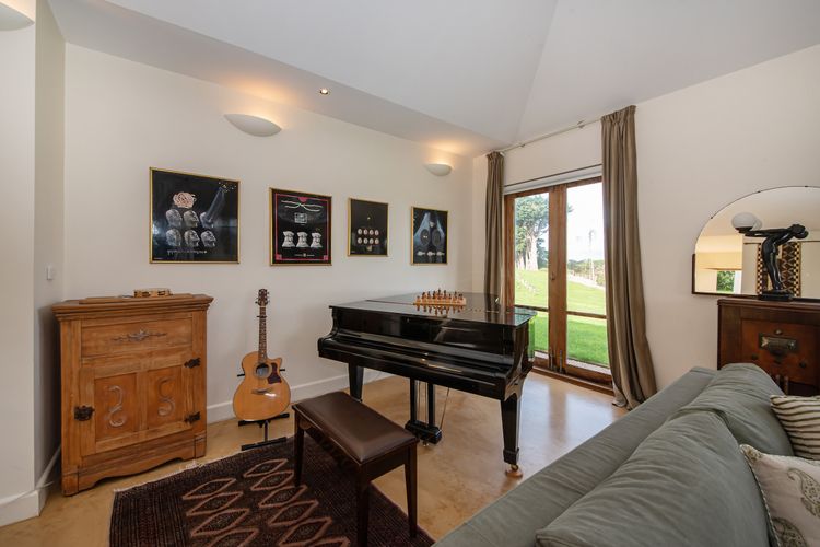 Piano that you are welcome to use with care 