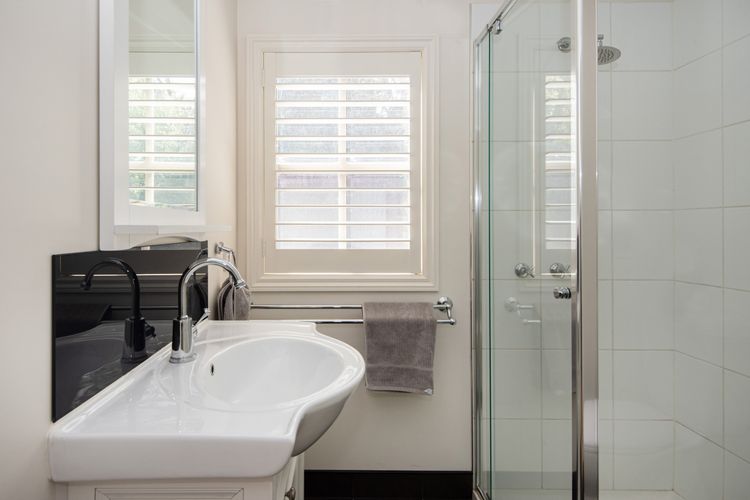 2nd Bathroom with Shower