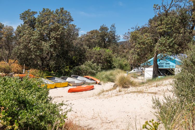 Kennington Beach Getaway with Spa