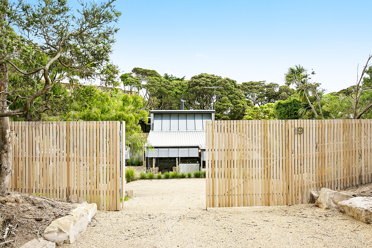 High fences for security 