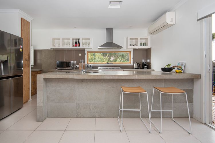 Fully equipped chefs kitchen