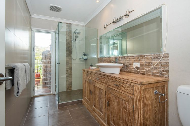 Ensuite bathroom