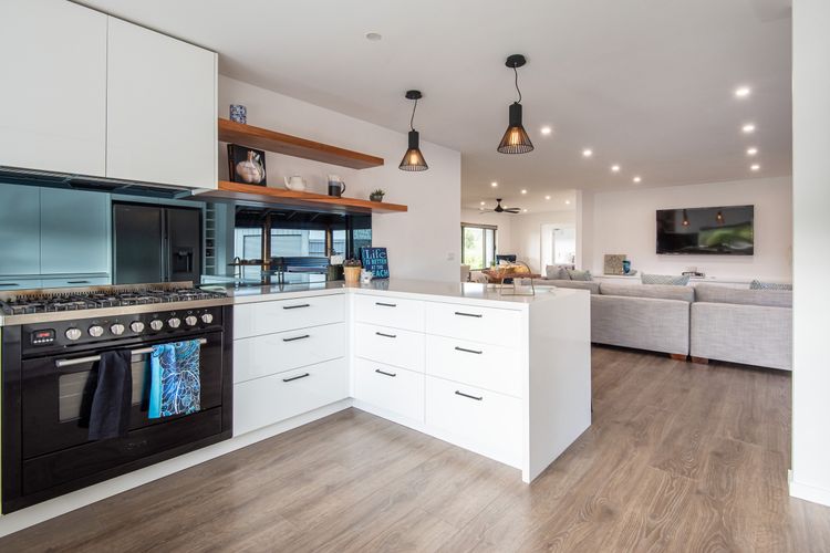 Kitchen living