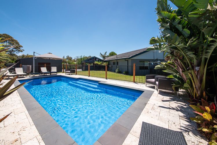 Gas heated pool during the day to 28 degrees 