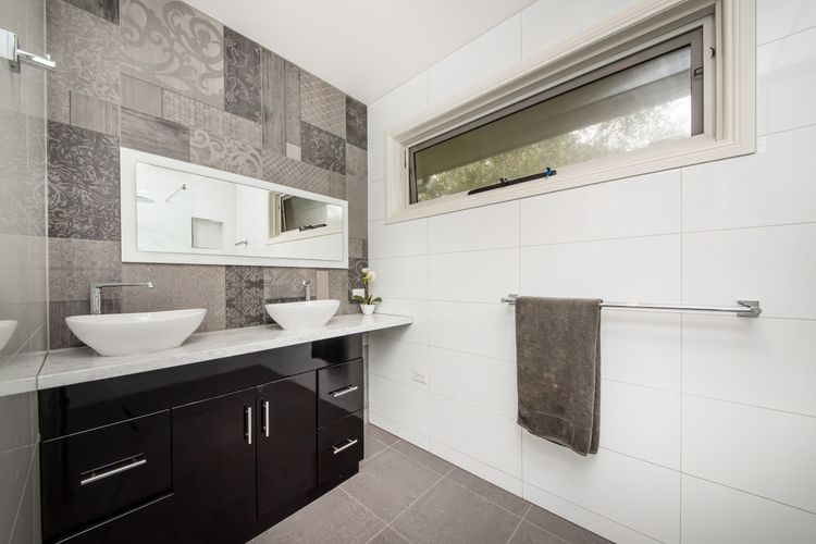 Main bathroom with bath and shower 