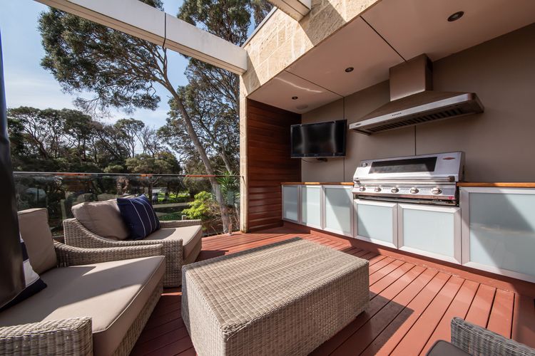 Outside entertaining