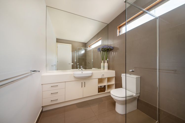 Master ensuite 