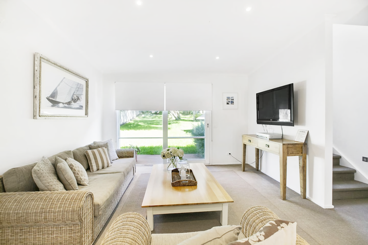 Downstairs lounge 
