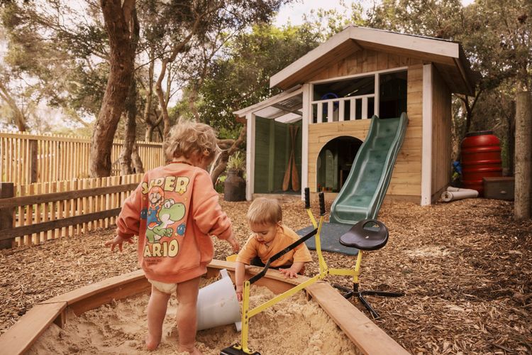 Cubby house and space for the kids to play