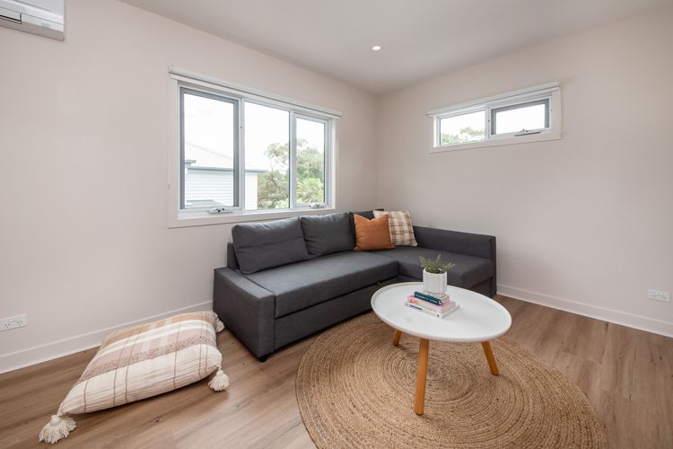 Second living area 