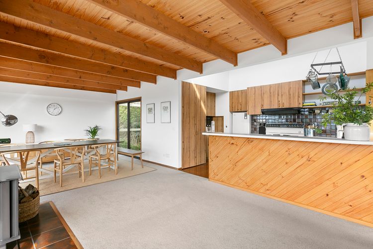 Koonya Treetops with Cedar Spa