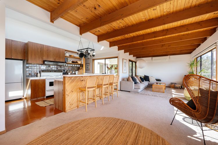 Koonya Treetops with Cedar Spa