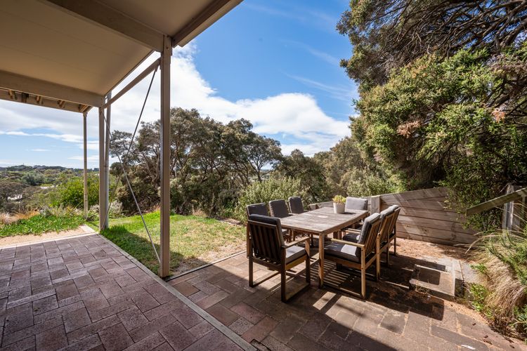 Koonya Treetops with Cedar Spa
