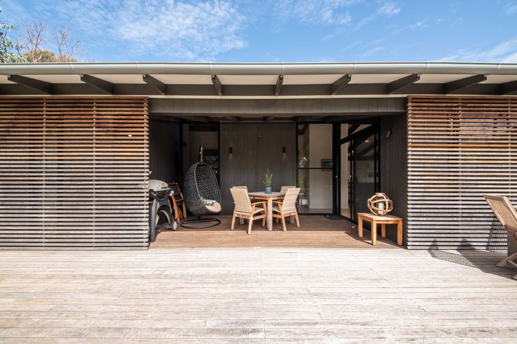 Sliding timber slats