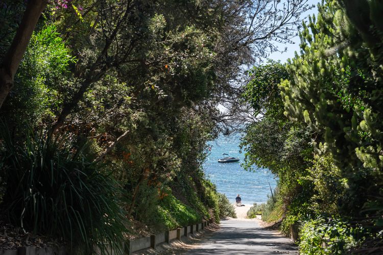 Portsea's most stunning ocean views.