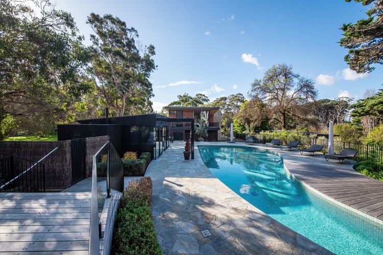 ATLAS RETREAT