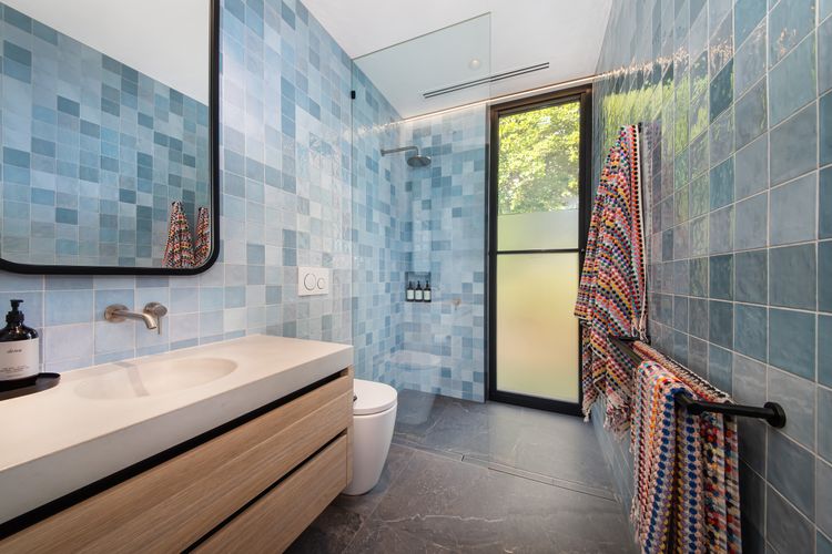 Bedroom four ensuite