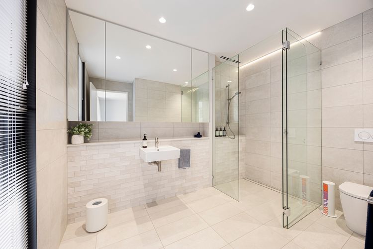 Santorini Blue Sorrento with heated spa and stunning views