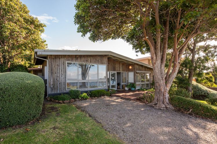 Pebble Views by Property Mums
