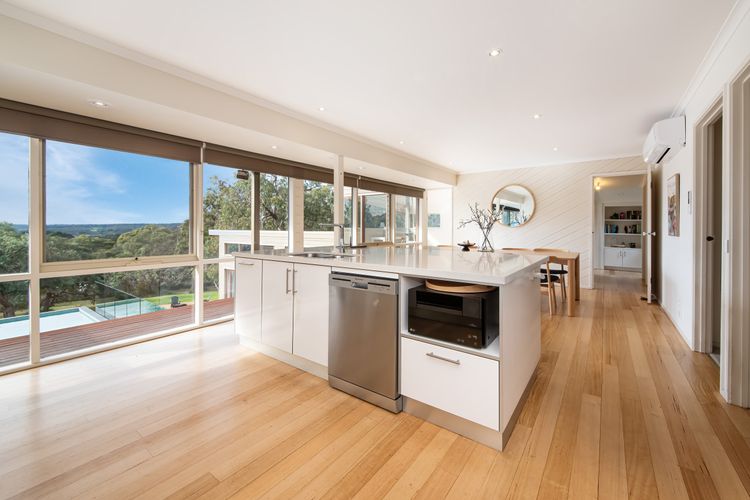 Long View – Heated Pool in Red Hill