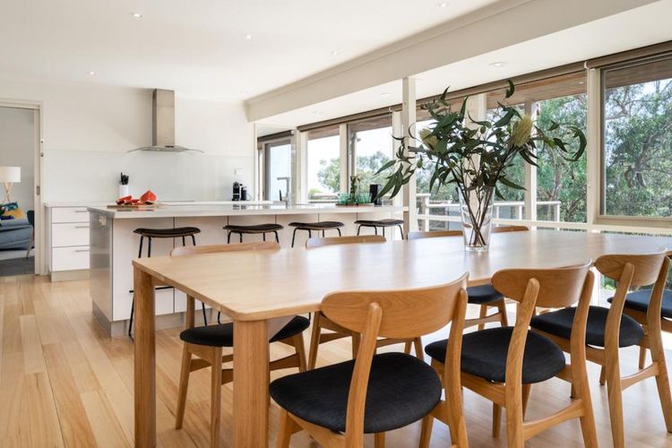 Long View – Heated Pool in Red Hill